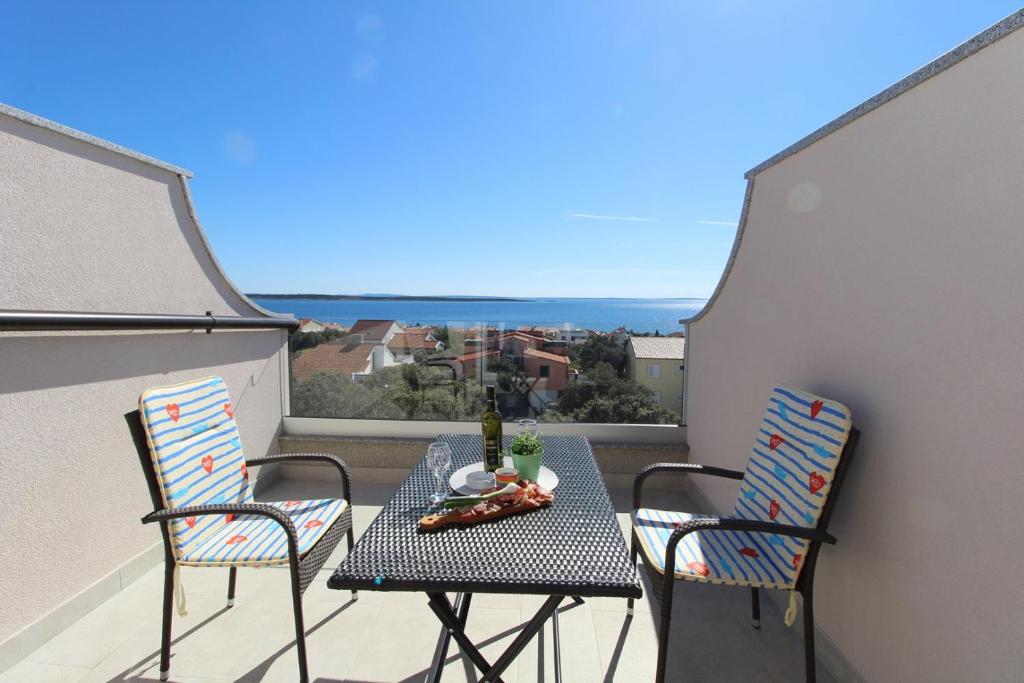 Apartments Karas on the island of Pag photo 4