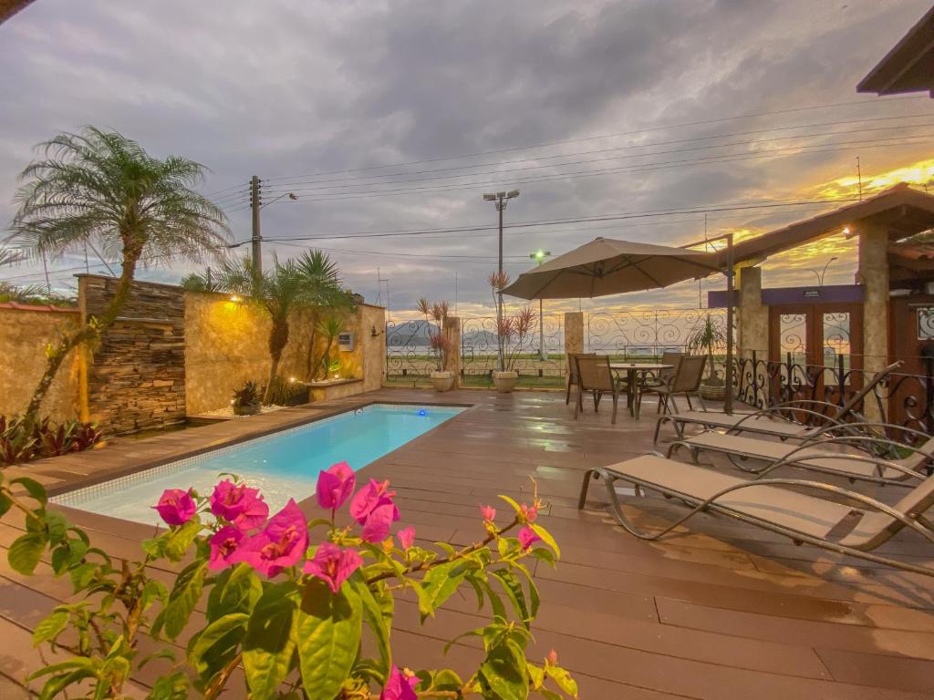 Casa Melville Hospedagem - Sua Casa de Alto Padrao no Coracao de Ubatuba!