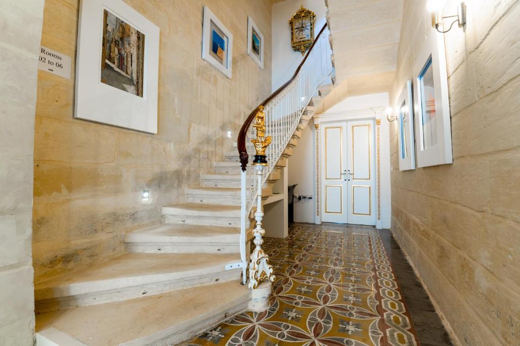 Monreal Boutique Townhouse - R024RM6 photo 1