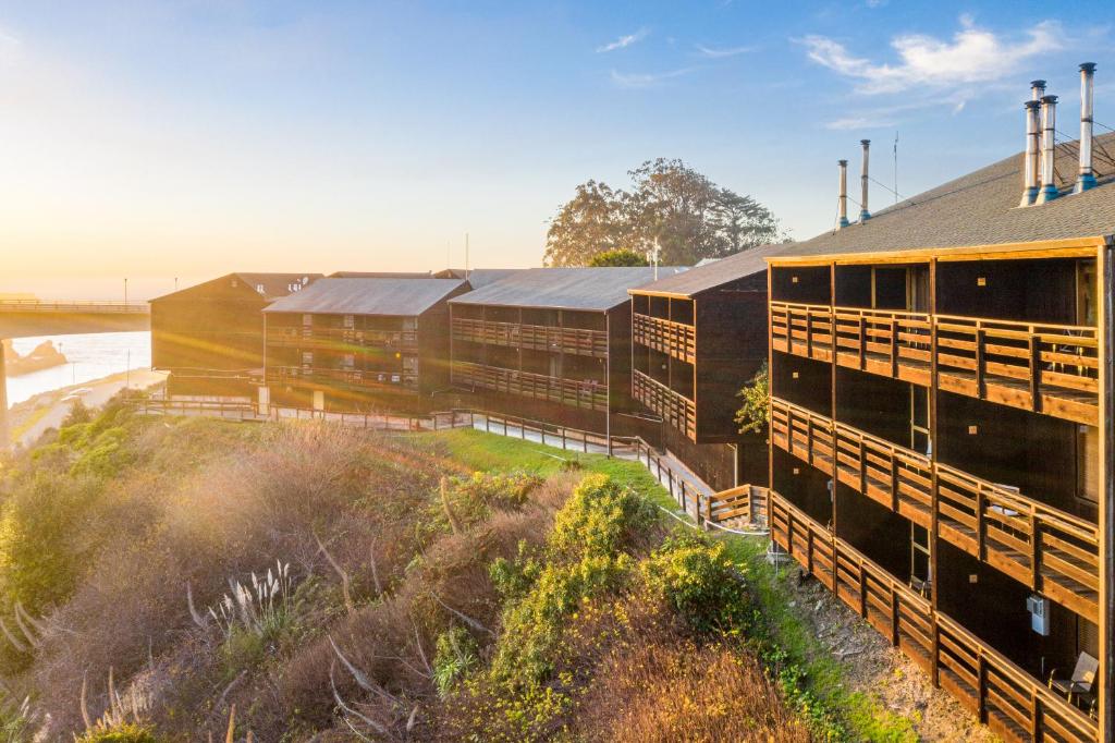 Harbor Lite Lodge photo 2