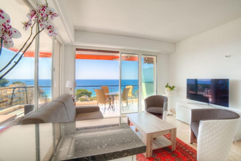IMMOGROOM- 2 bedrooms -Panoramic Sea view - Huge Terrace - Beach photo 1