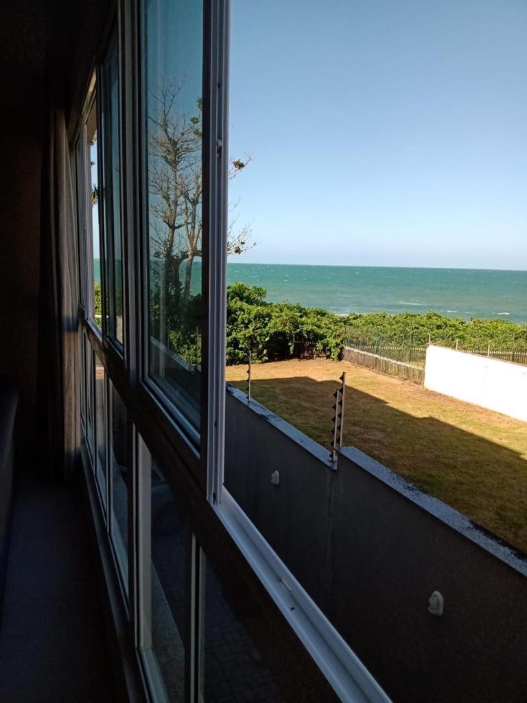 Casa Armação - Condomínio Frente Mar