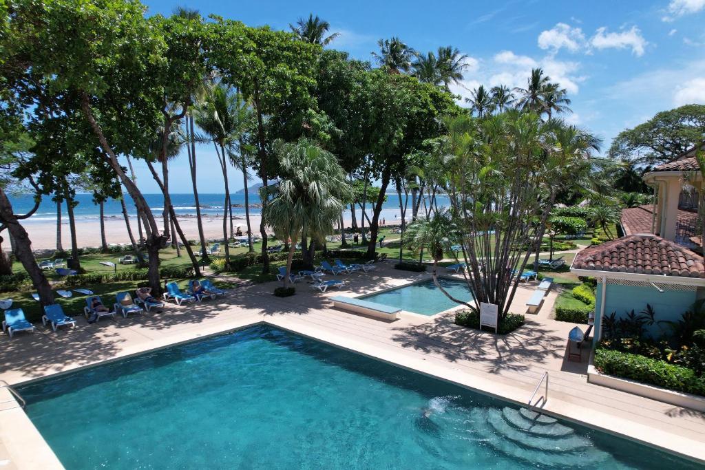 Hotel Tamarindo Diria Beach Resort photo 3