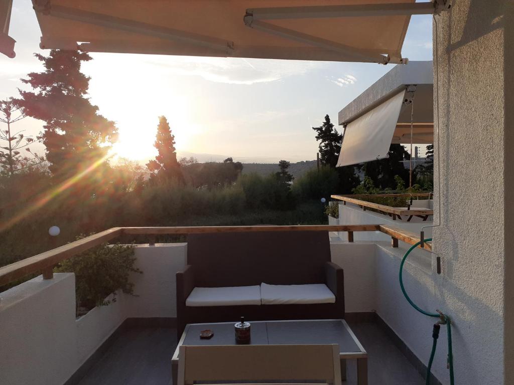 Breezy summer maisonette with exciting view! photo 1