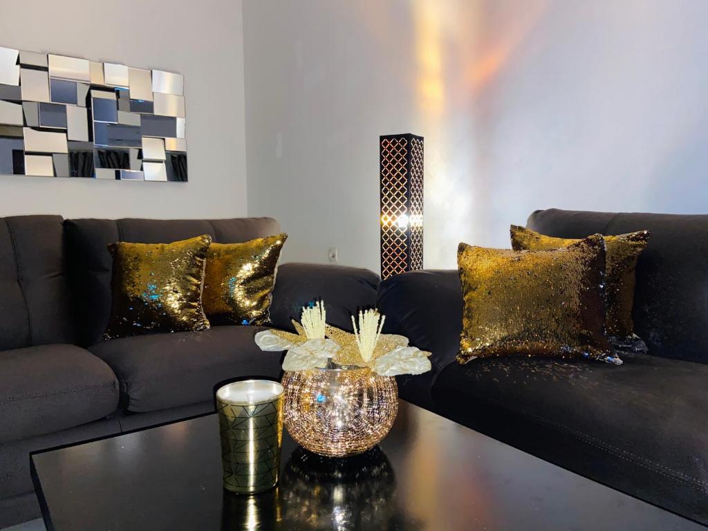 GOLD LUXURY APARTMENT photo 3