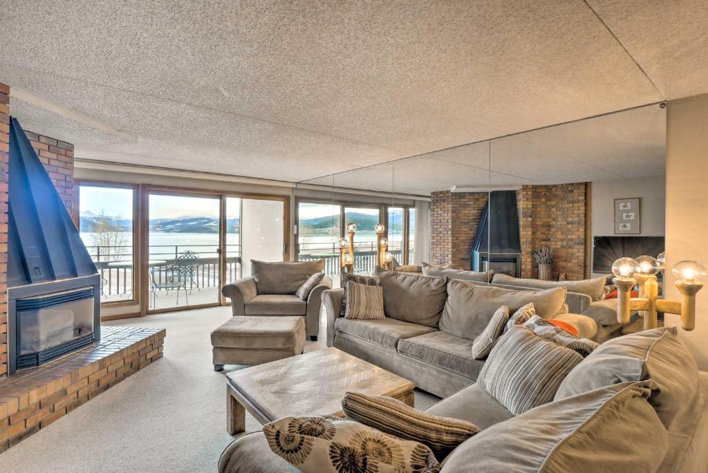 Dillon Condo with Fireplace Less Than 15 Mi to Breck! photo 1