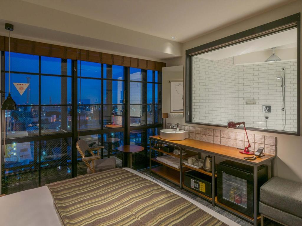 Ebisuholic Hotel photo 2
