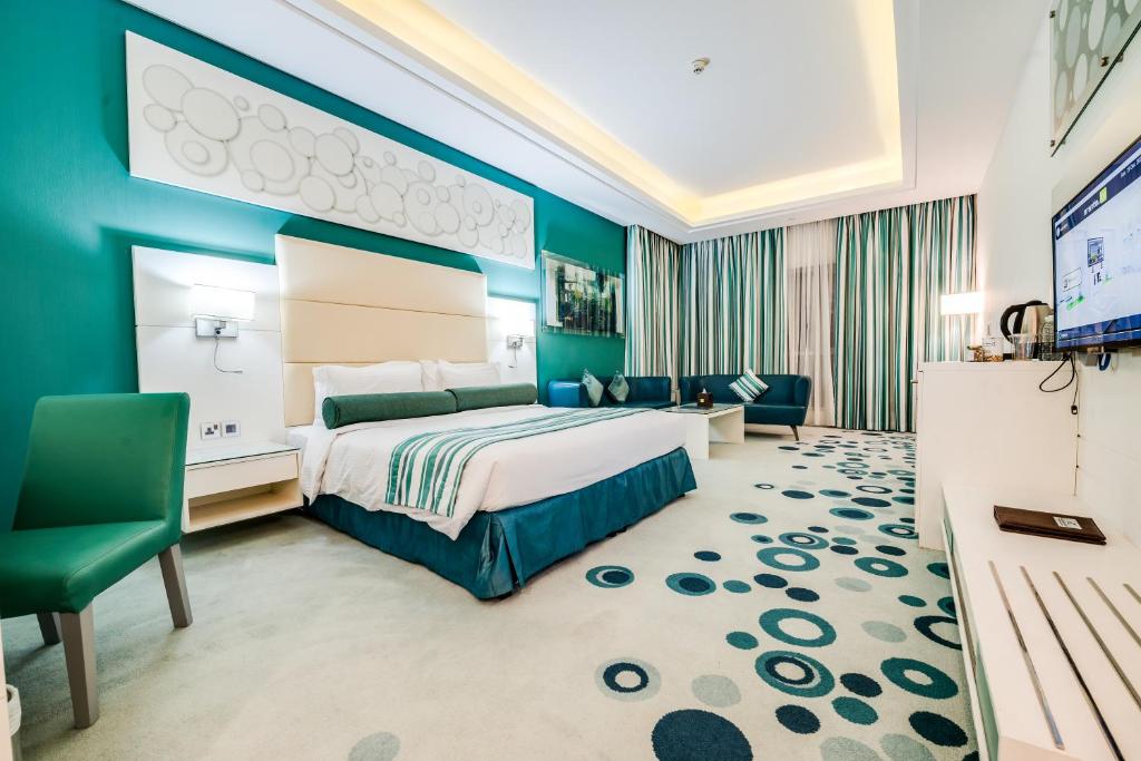 Сьюит (Полулюкс), Отель Gloria Downtown Hotel
