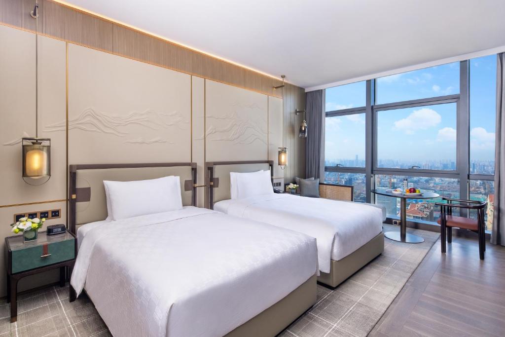 HUALUXE Hotels and Resorts Qingdao Licang, an IHG Hotel photo 3