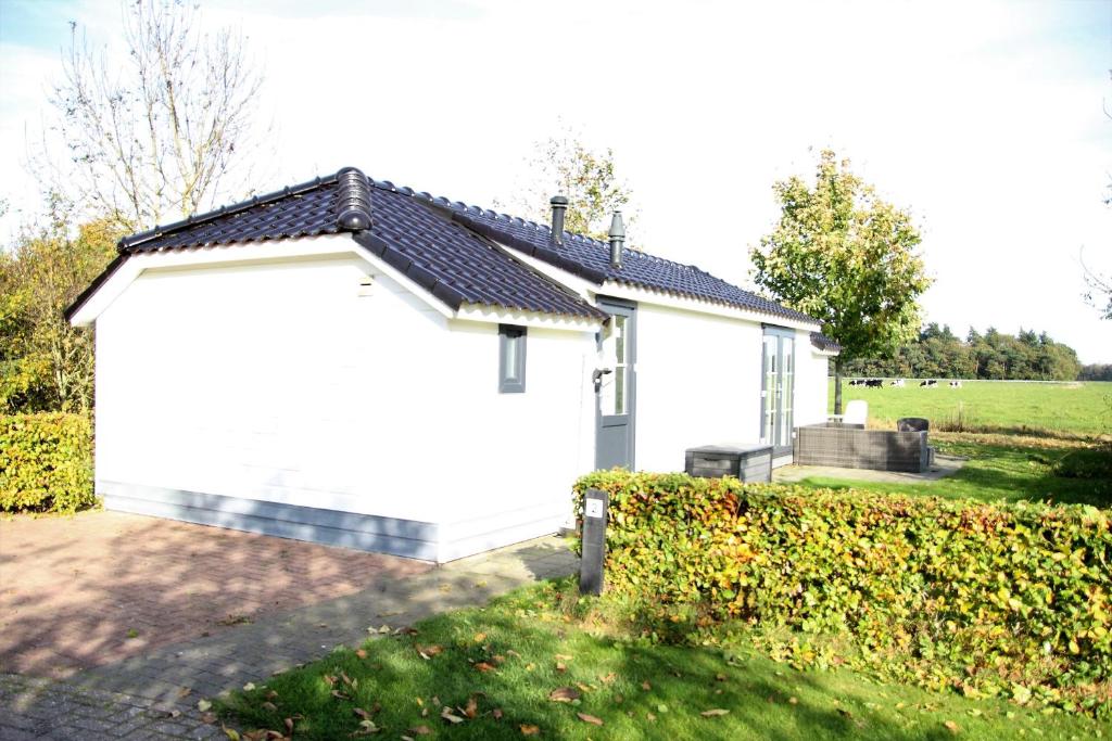Boerderij Chalet photo 2
