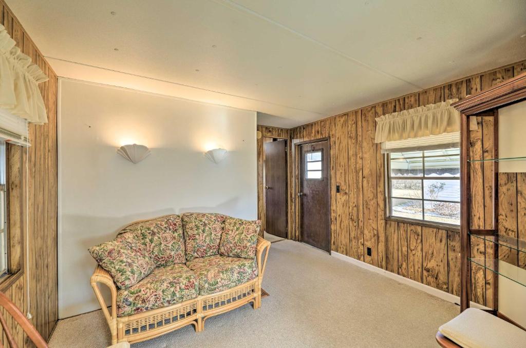 Pet-Friendly Cabin with Dock Fish and Explore! photo 3
