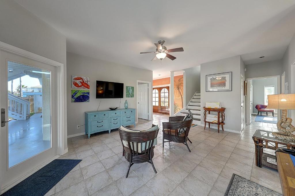 47 Curlew Drive photo 4