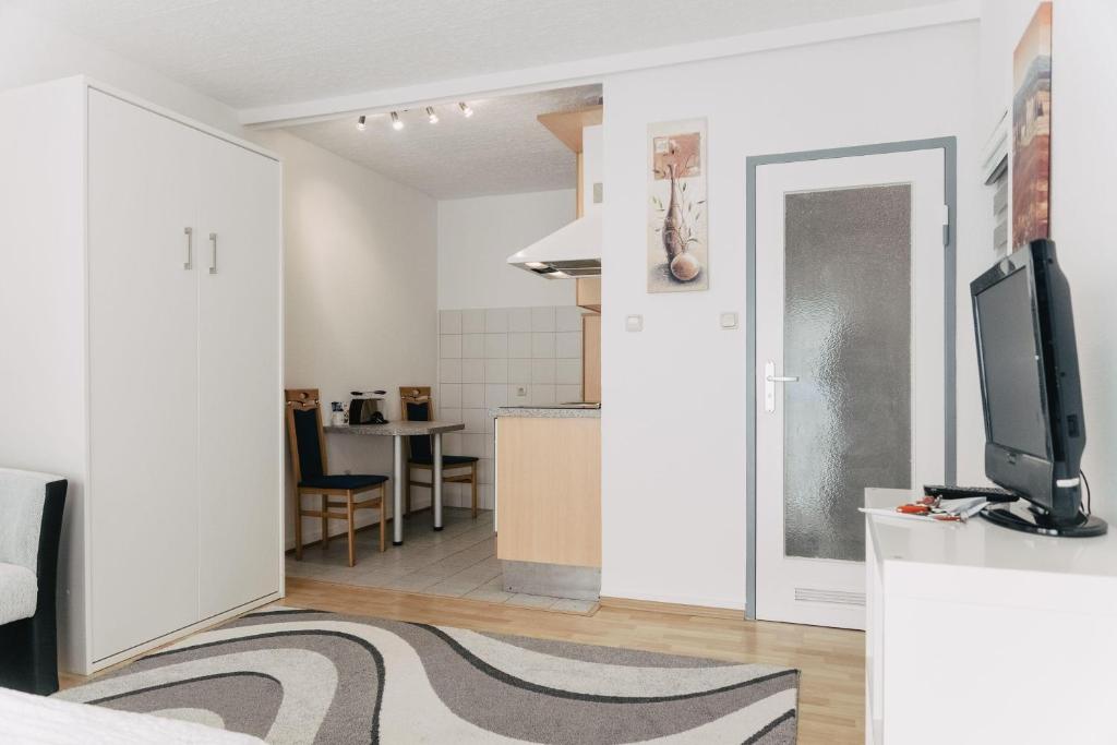 Apartment-EG-05 photo 4