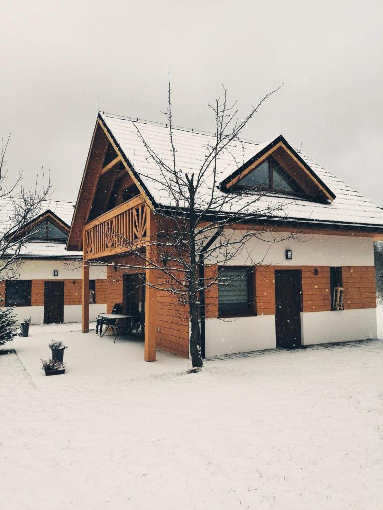 Domki Wypoczynkowe Zadzielanka photo 3