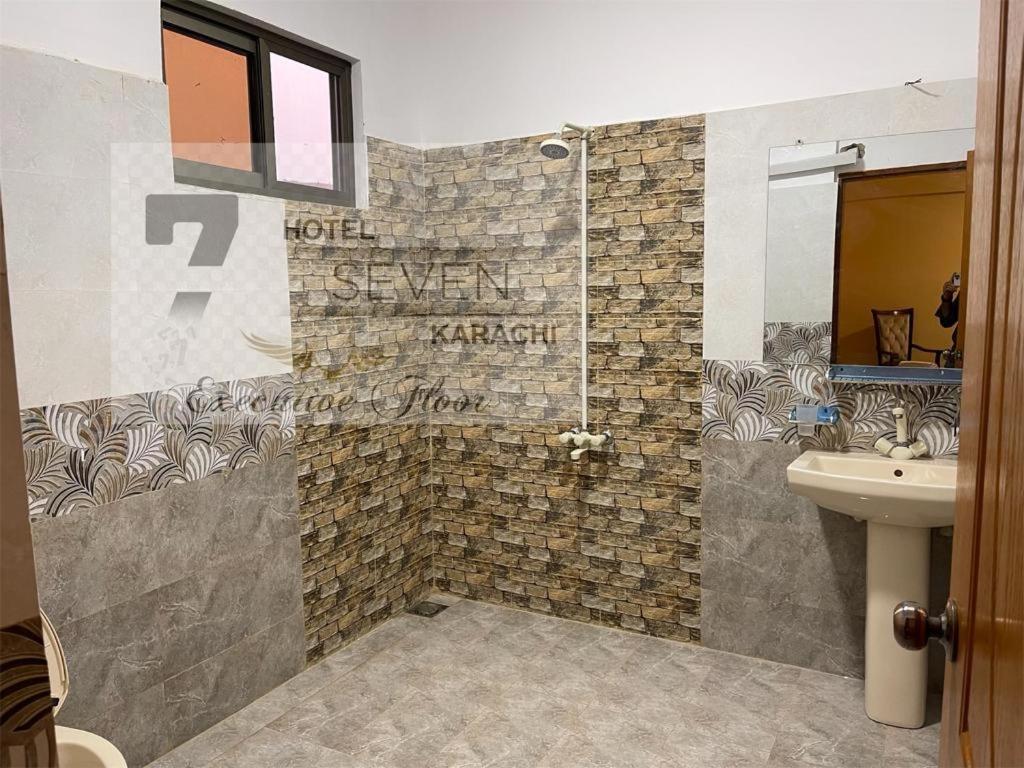 Hotel Seven 7 photo 3