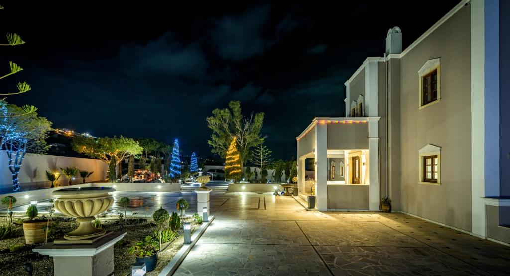 Villa Leon photo 3