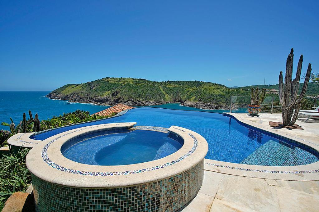 Cliffside Luxury Inn photo 2