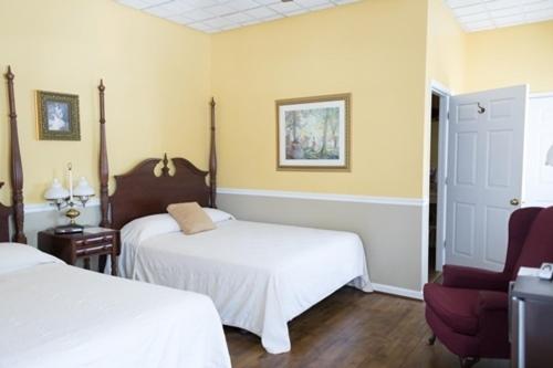 Inn at the Olde Silk Mill photo 2