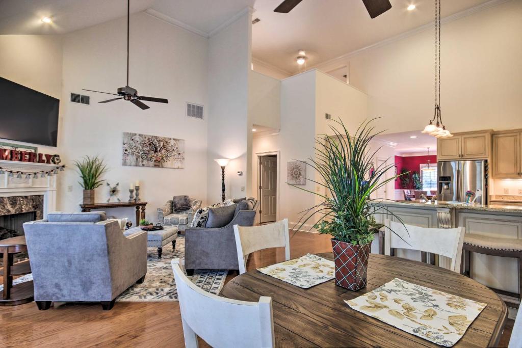 Upscale Home with Poker Room Less Than 1 Mi to Golf! photo 1