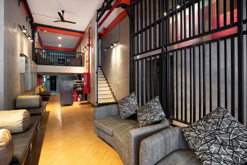 Buri Hostel Bangkok photo 3