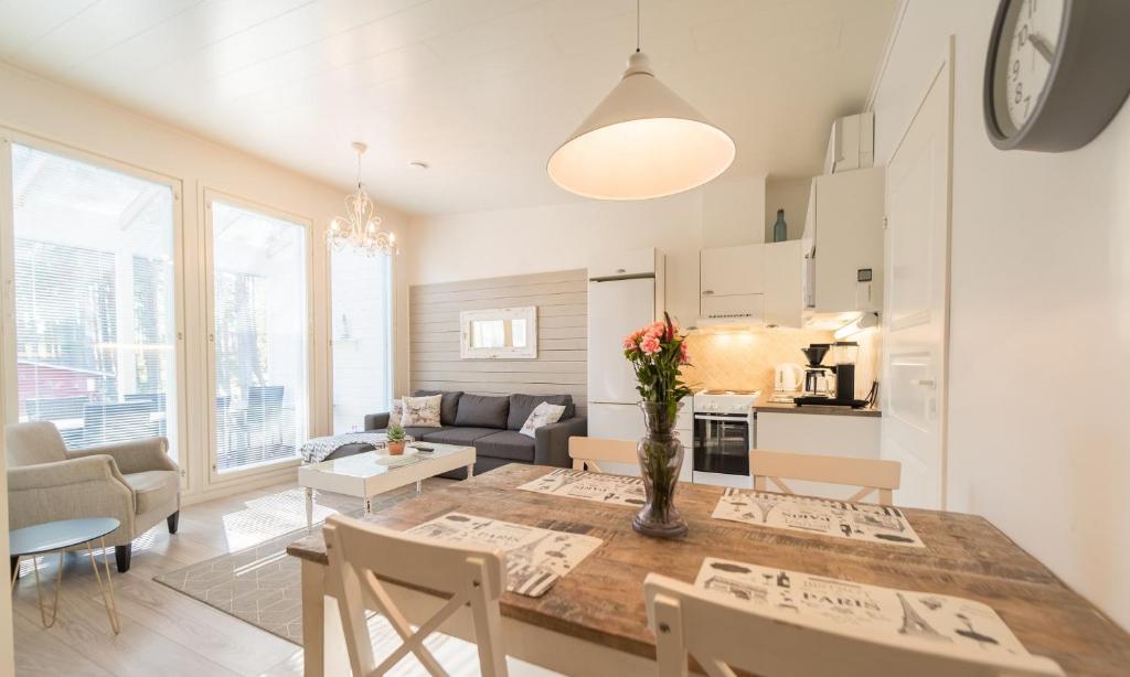 Jäkälätie Apartments by Hiekka Booking photo 1
