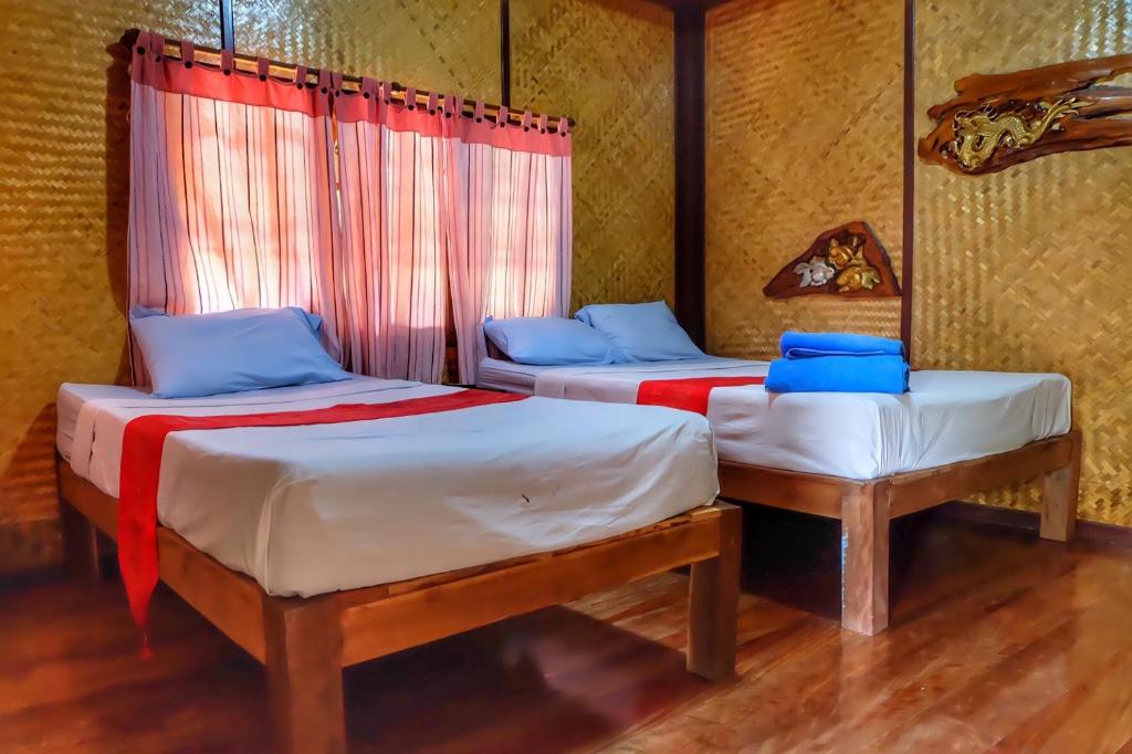 Baansuan Lychee Maeklong Resort Ampawa photo 3