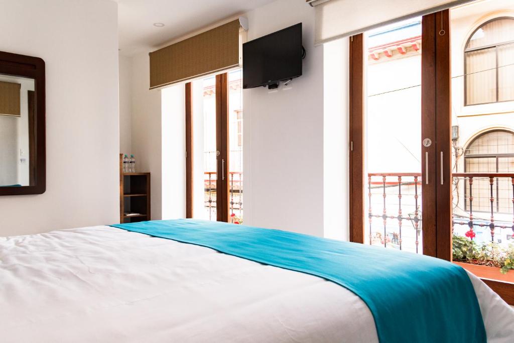 REEC Latacunga by Oro Verde Hotels - Tap to explore photos