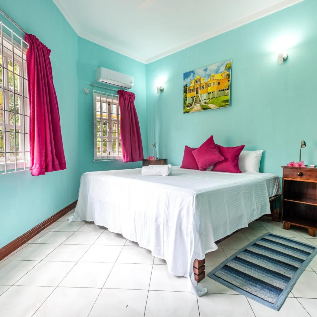 Beau Vallon Residence photo 2