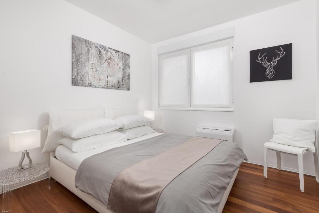 Apartment Mara Opatija with rooftop swimming pool photo 1