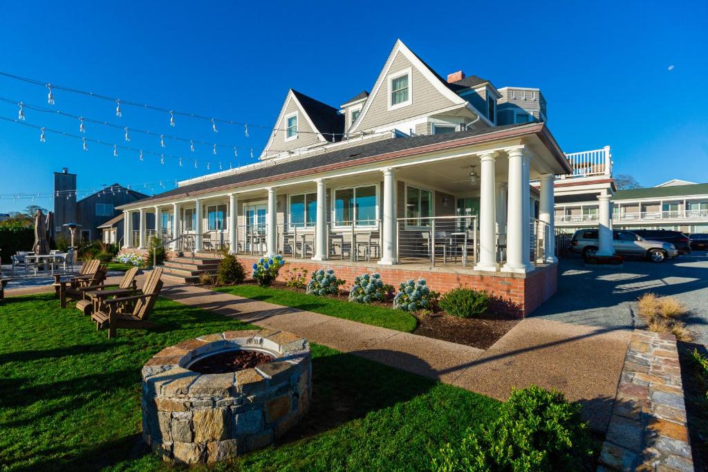 The Shore House image