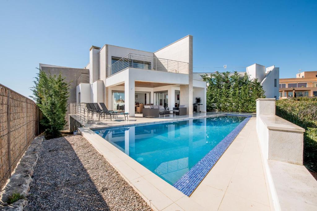 Villa Es Falcons photo 1