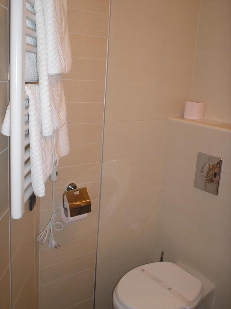 Hotel Fontana photo 4