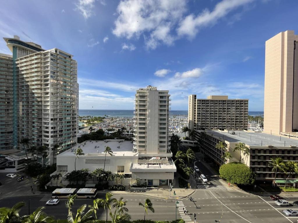 Апартаменты (Апартаменты с 2 спальнями), Discovery Bay