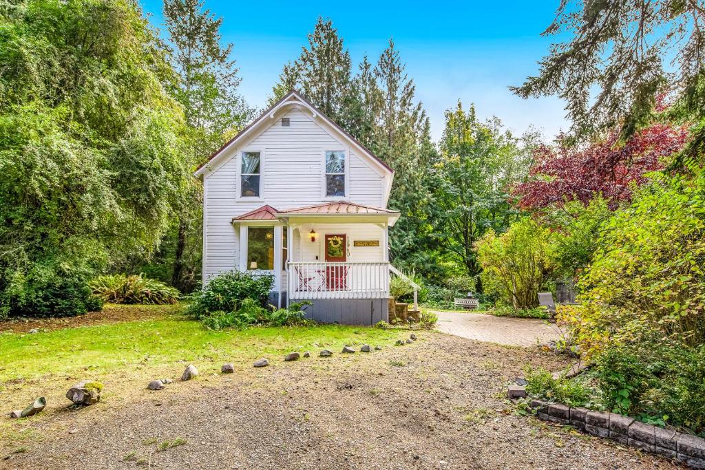 Peaceful Farm Rental in Sequim photo 4