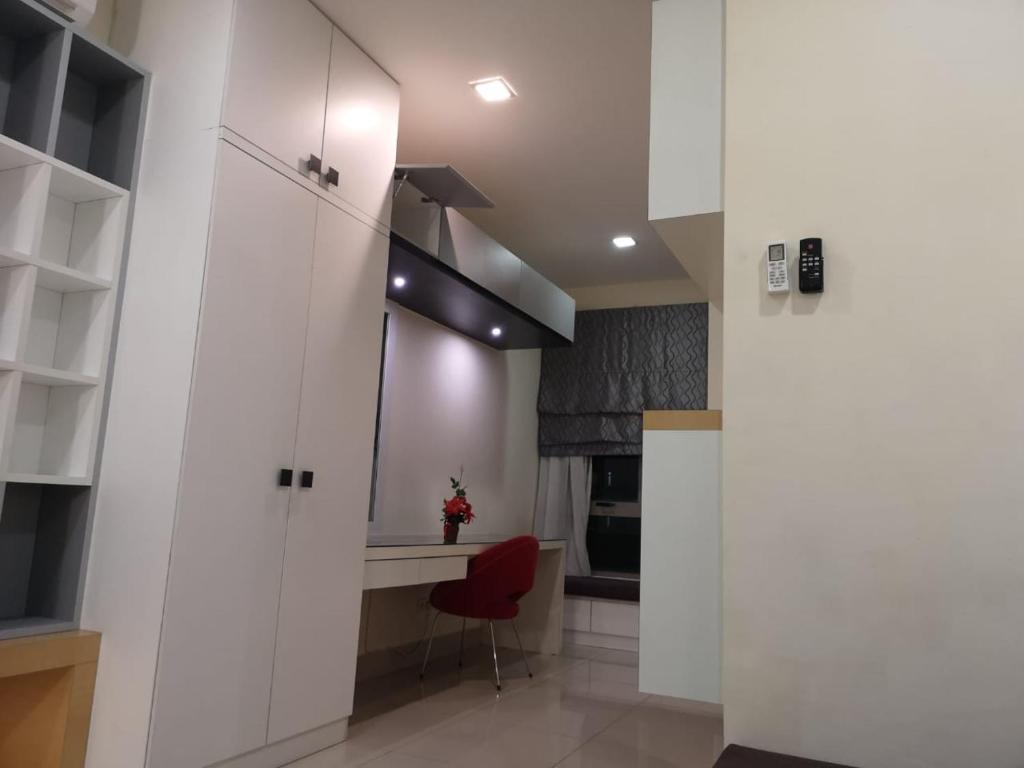 Shaftsbury Residence Cyberjaya with free parking & Netflix photo 4