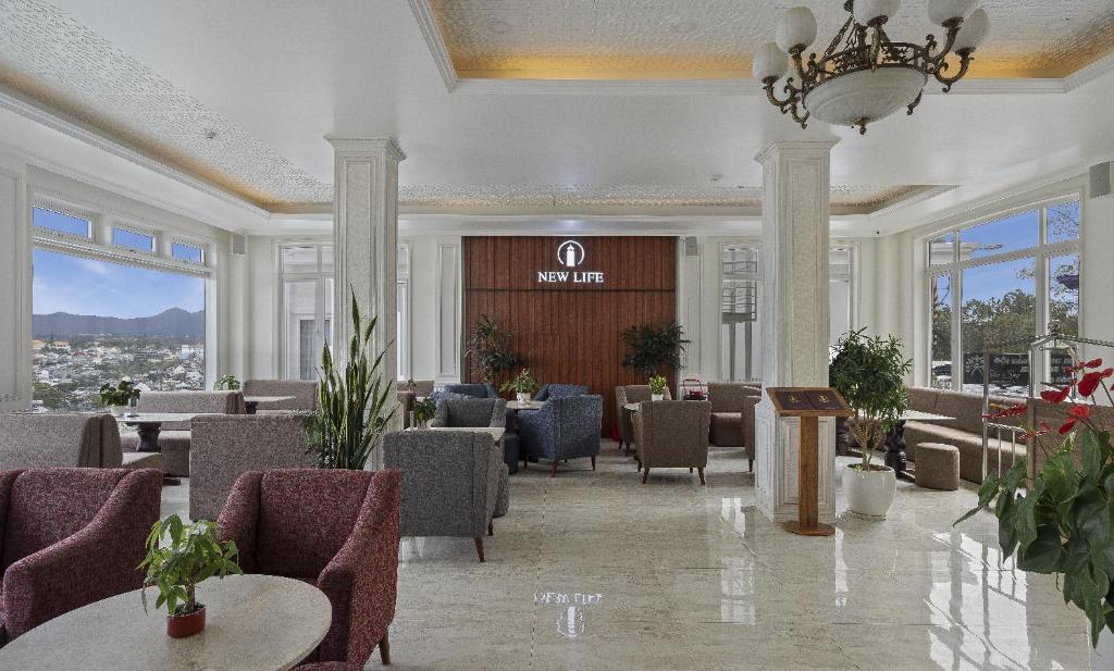 New Life Hotel