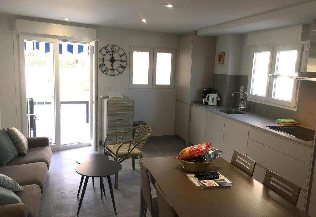 Beach House Guardamar Playa photo 2