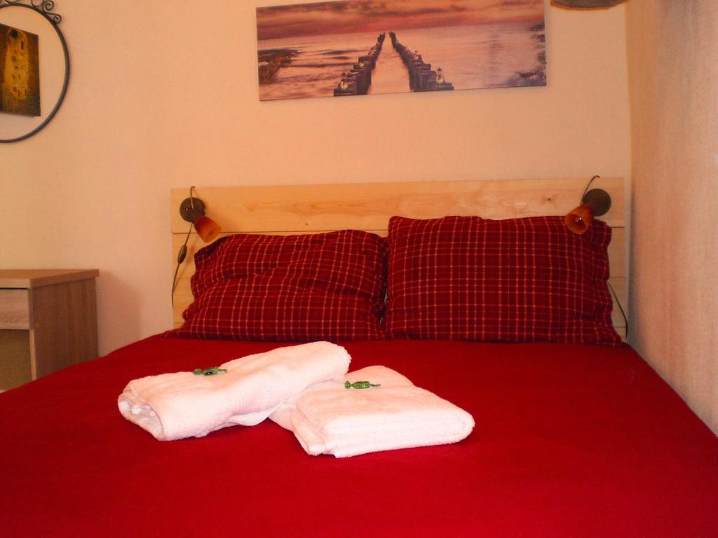 Louvis House photo 1