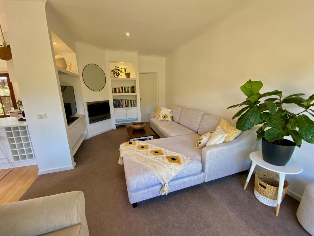 Brydon House photo 2