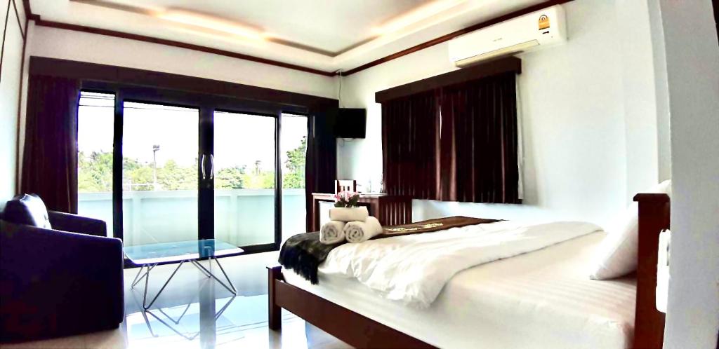 EZ House photo 4