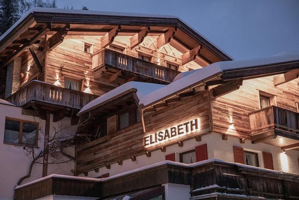Das Elisabeth photo 2
