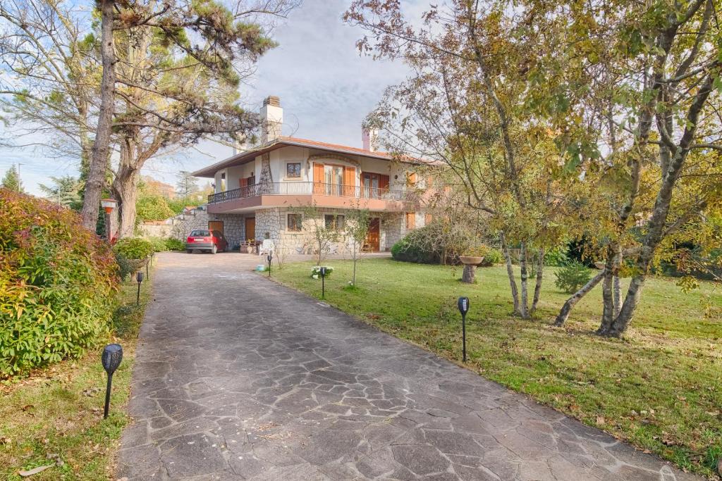 Incantevole Villa Margherita x6 ad Aurisina