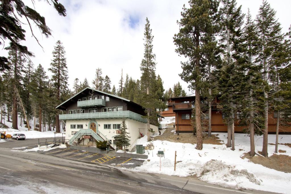 St Anton Street View Ski-In & Out 1-Bedroom Condo photo 2