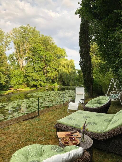 Magnifique Moulin proche Chablis, jacuzzi et rivière photo 1