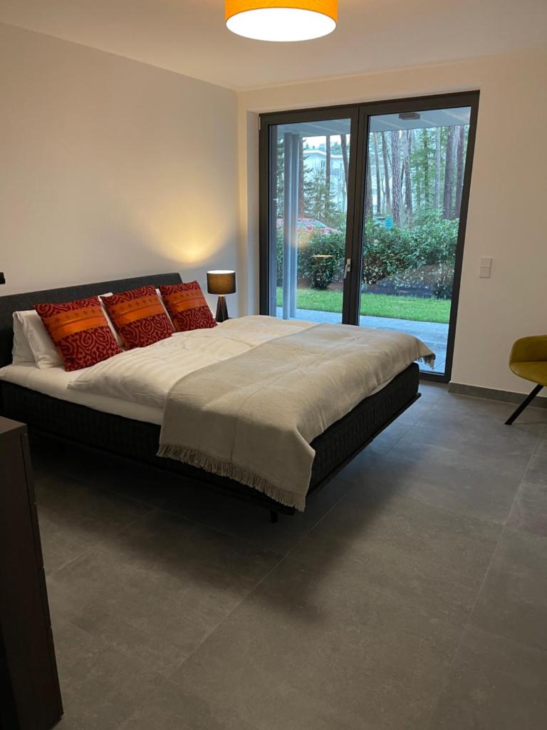 Basalt Lodge am Lehnitzsee photo 4