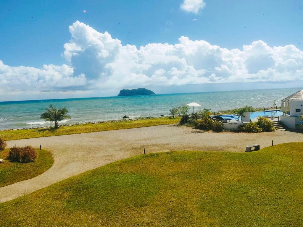 The Beach Resort & Residence - SHA Plus photo 4