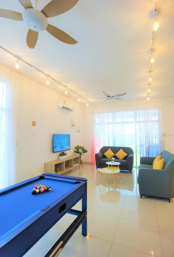 Desaru Baby & Kids Friendly Pool Vacation Homestay