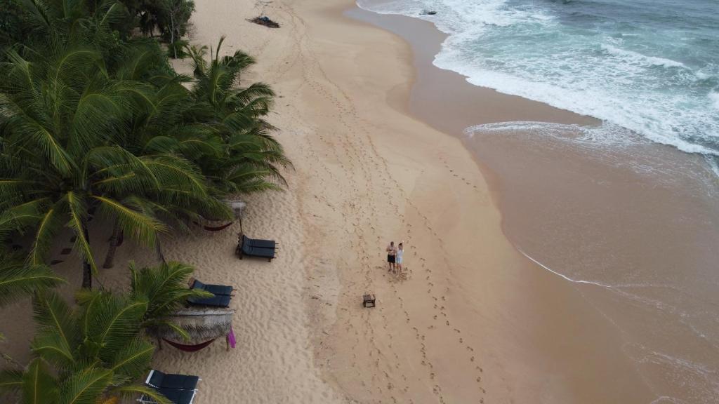 Marakolliya Beach Resort photo 2