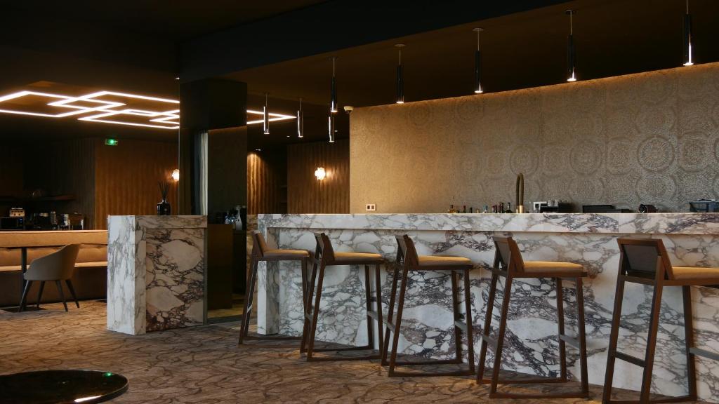Howard Hotel Paris Orly Airport Image