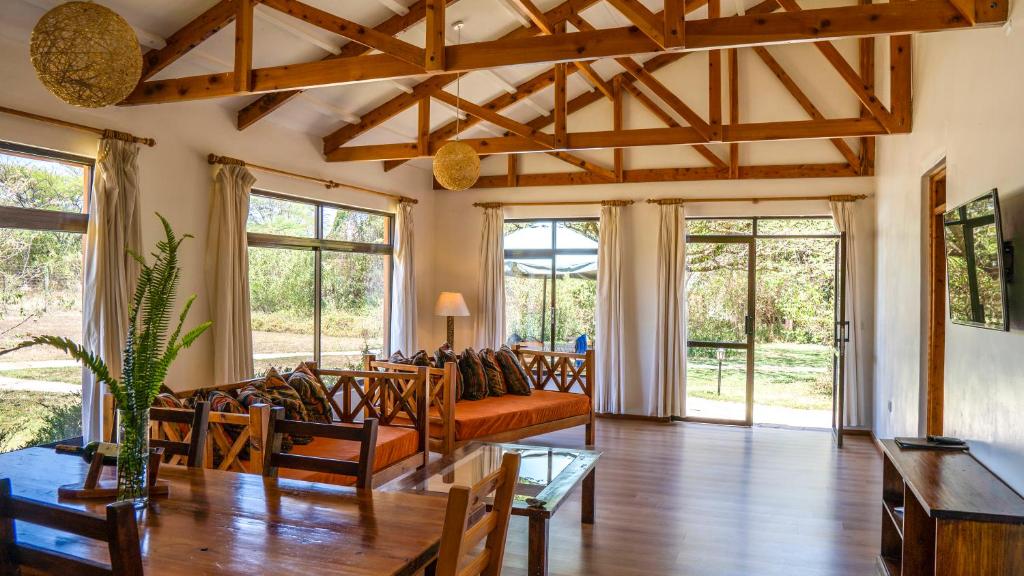 Black Wattle House photo 1